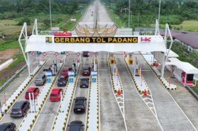 Gerbang Tol Padang