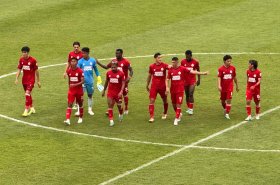 Skuad Semen Padang FC usai laga melawan Persis Solo