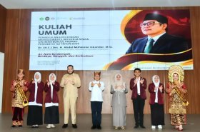 Wali Kota Padang, Fadly Amran, menghadiri kegiatan pembekalan dan pelepasan 2.530 mahasiswa Kuliah Kerja Nyata (KKN) Periode ke-52 Universitas Islam Negeri Imam Bonjol (UIN-IB) 