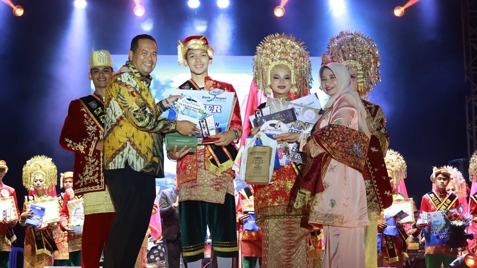 Pemenang Cik Uniang Cik Ajo Kota Pariaman 2026 di Muaro Pantai Gandoriah