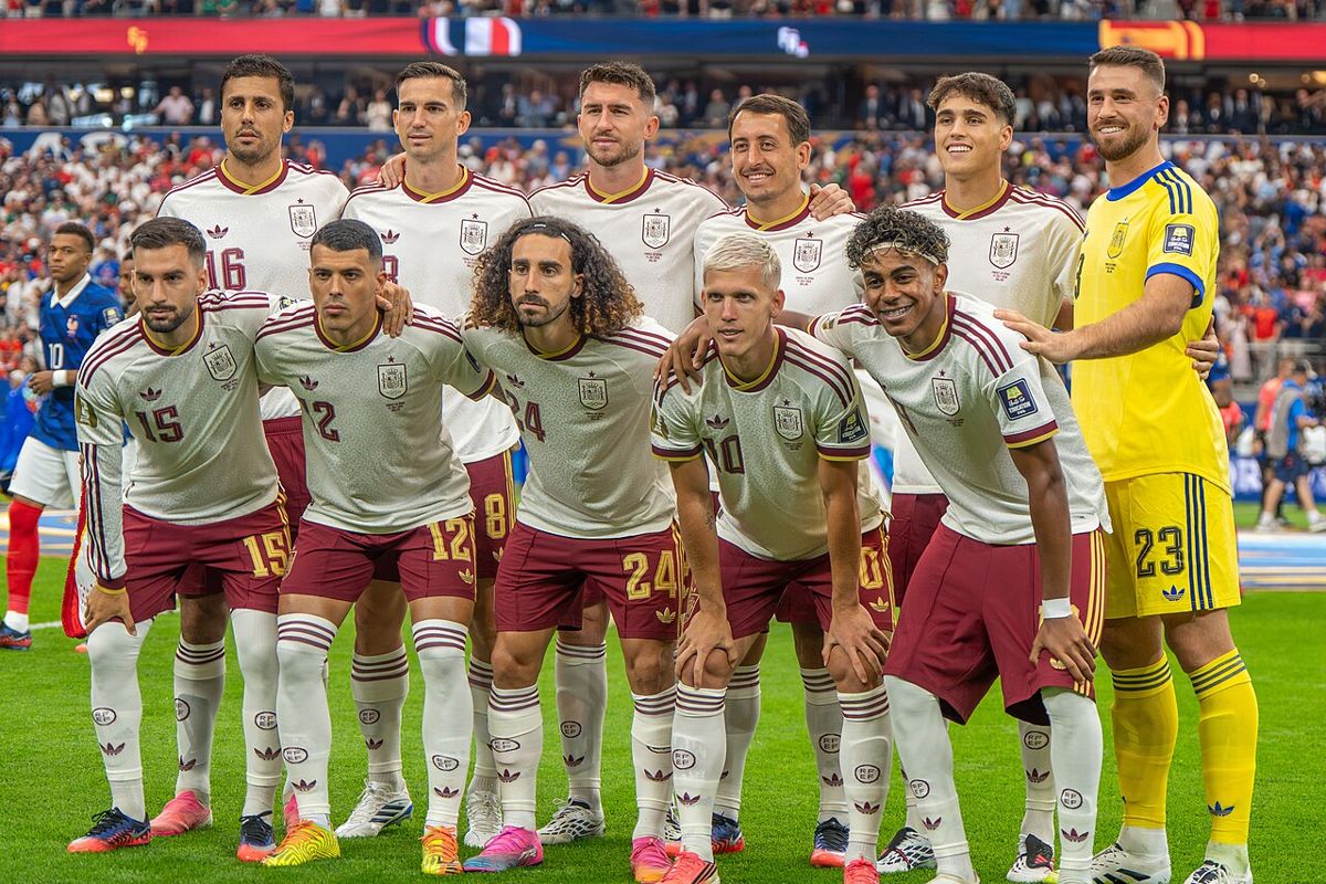 Catatan Apik Spanyol di Piala Dunia 2026: Simón Pecahkan Rekor Clean Sheet, Rodri Rajai Umpan