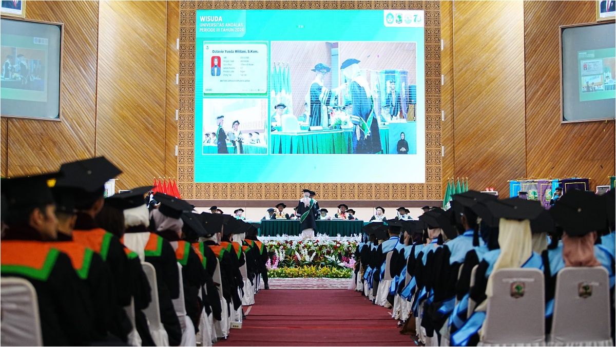 UNAND Luluskan 1.389 Wisudawan di Wisuda III 2026, Rektor Tekankan Adaptasi Era AI