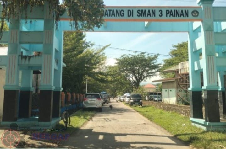 Kejari Pesisir Selatan Dalami Dugaan Pungli di SMAN 3 Painan, Pengumpulan Dokumen Terkendala