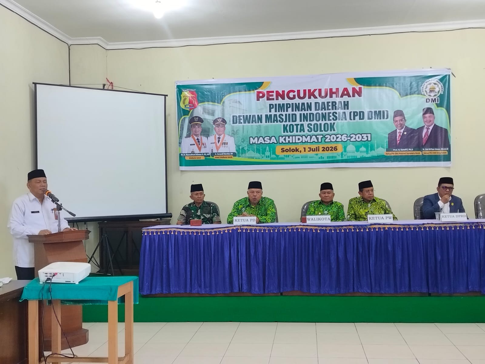 Pengurus DMI Kota Solok Dikukuhkan, Kemenag Dorong Masjid Jadi Pusat Solusi Umat