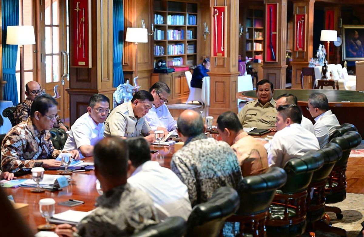Presiden Prabowo Tetapkan Harga Khusus BBM Nelayan Kapal 30-200 GT Rp15.000 per Liter