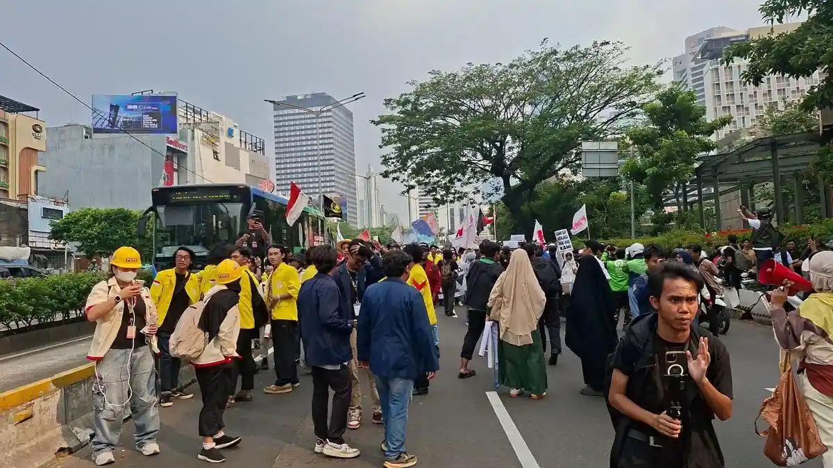 750 Mahasiswa dan Warga Demo di Jakarta Hari Ini, Polisi Larang Aksi di Bundaran HI