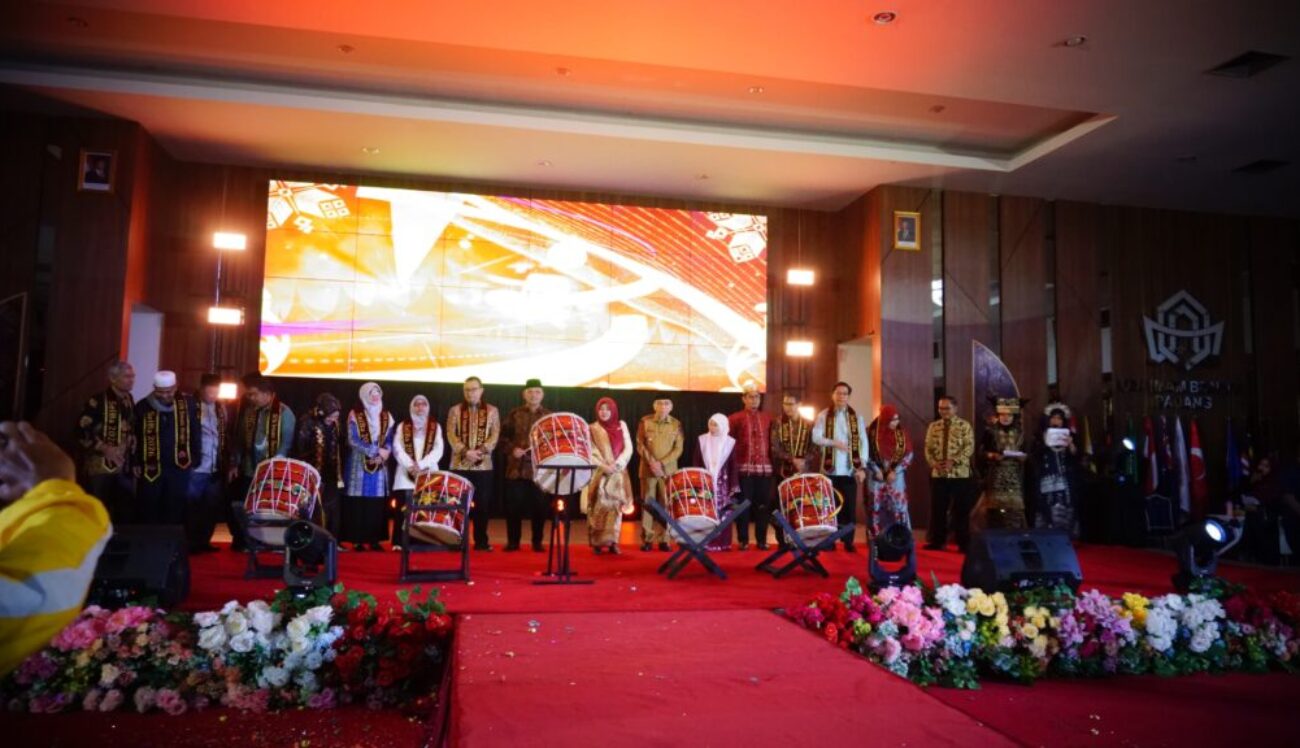 Pembukaan SEIBA International Festival IV di UIN Imam Bonjol Padang