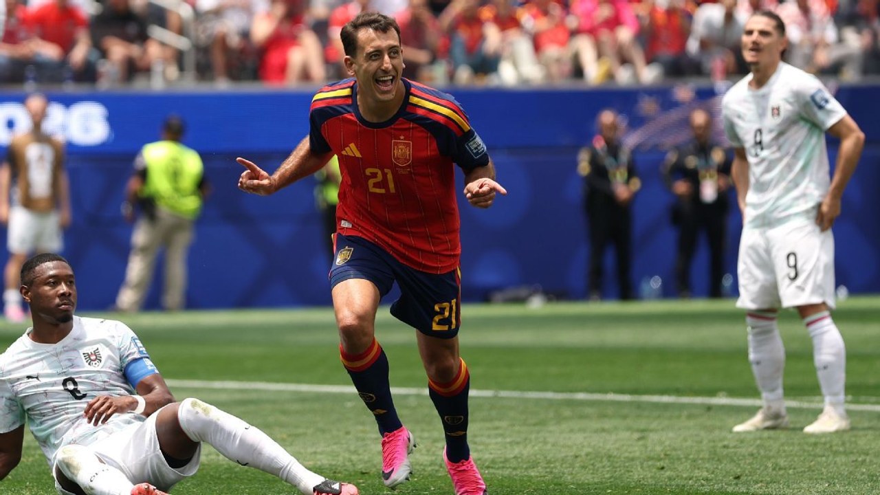 Mikel Oyarzabal merayakan gol untuk Spanyol saat melawan Austria di Piala Dunia 2026
