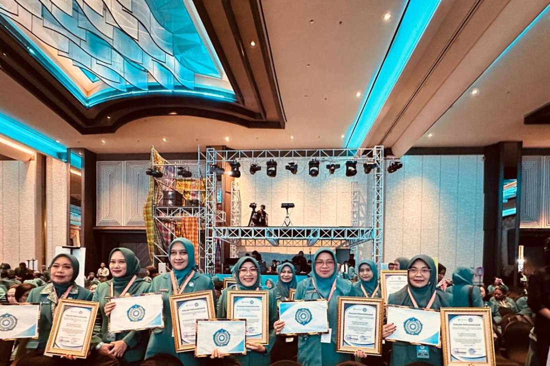 TP PKK Pasaman Barat Raih Penghargaan Nasional atas Dukungan Imunisasi Anak Zero Dose